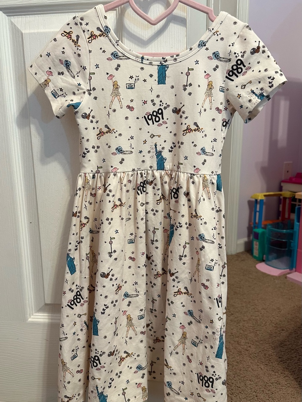 Girls' Cream Short-Sleeve Printed Casual Dress